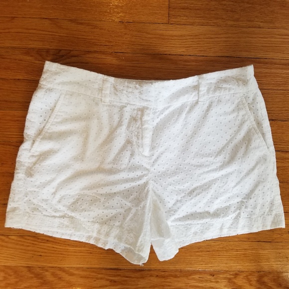 LOFT Pants - LOFT White Lace Design Shorts Size 4